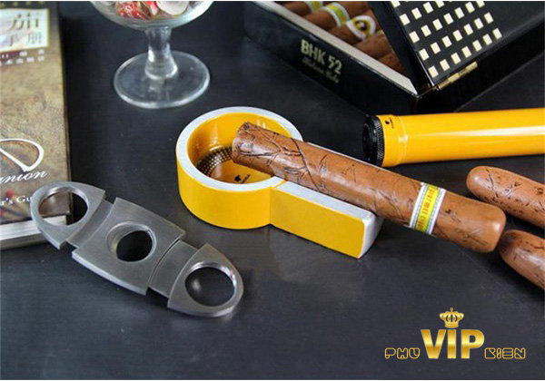 Set Gạt, Ống Đựng, Dao Cắt Xì Gà Cohiba HB-T300